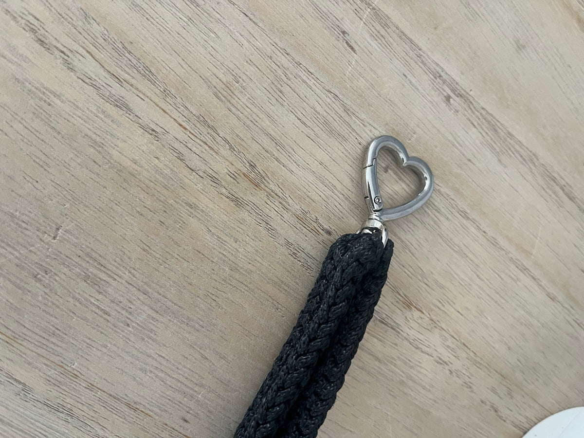 Dragonne Lou amovible au crochet — photo 5
